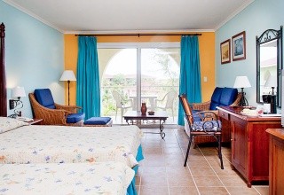 Memories Caribe Beach Resort
