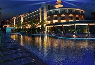 Port River Hotel & Spa