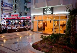 Xperia Saray Beach