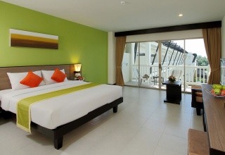 Kata Sea Breeze Resort