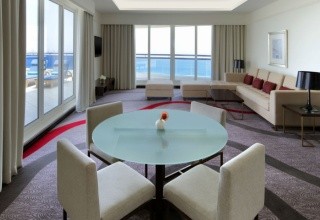 Le Meridien Al Aqah Beach Resort