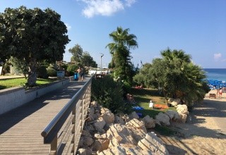 Chrystalla