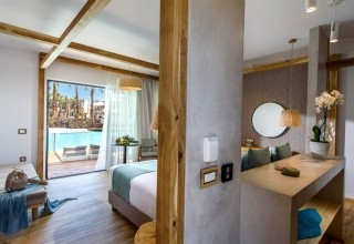 Stella Island Luxury Resort & Spa