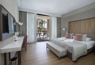 Fame Residence Lara & SPA