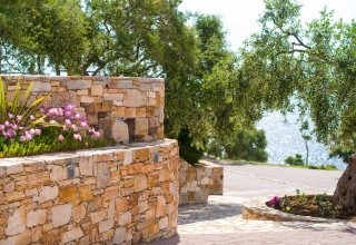 Aeolis Thassos Palace