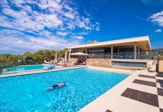 Aeolis Thassos Palace