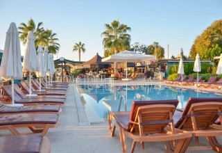 Altinkum Side