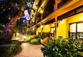 Fair House Beach Resort & Hotel
