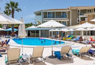 Cameo Beach Resort