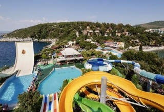 Pine Bay Holiday Resort