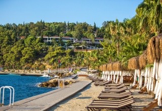 Pine Bay Holiday Resort