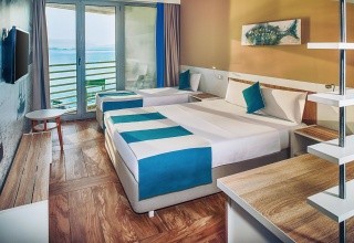 Carine Hotel Delfin (Bijela)