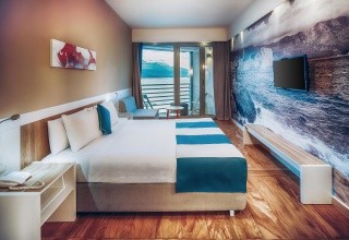 Carine Hotel Delfin (Bijela)