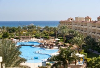 Amwaj Beach Club Resort (ex. Pickalbatros Beach Club)