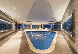 Oz hotels SUI Resort