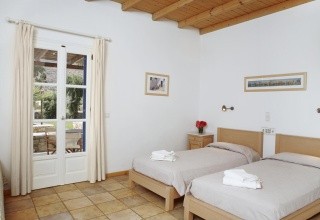 Far Out Hotel & Spa