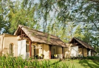 Outrigger Maurtius Beach Resort