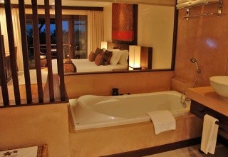 Bo Phut Resort & Spa