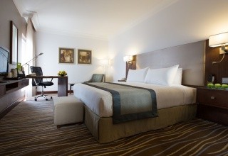 Holiday Inn Abu Dhabi Downtown