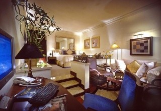 Sheraton Grand Doha Resort & Convention