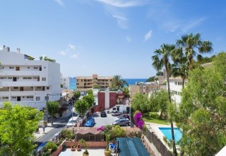 Hostal Residencia Sutimar