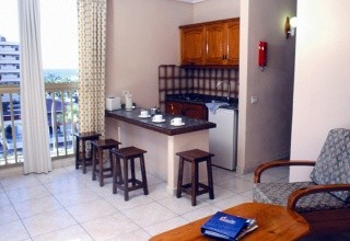 Kn Aparthotel Columbus
