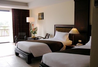Manathai Khao Lak