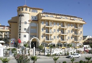 Sinatra Hotel