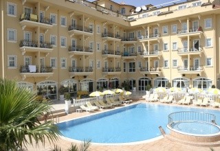 Sinatra Hotel