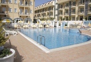 Sinatra Hotel