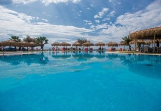 Plaza Beach Hotel