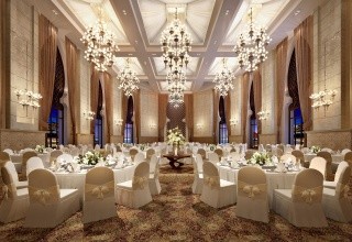 Bab Al Qasr