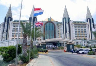Delphin Imperial