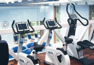 Mercure Tirrenia Green Park