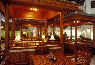Thavorn Palm Beach Resort