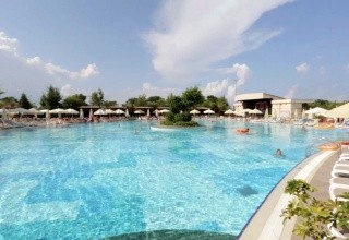Seamelia Beach Resort & Spa