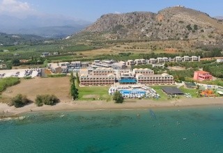 Kiani Beach Resort