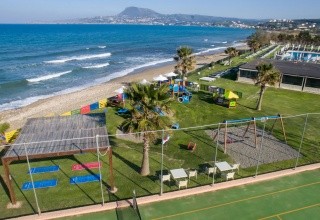 Kiani Beach Resort