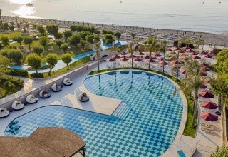 Esperos Palace