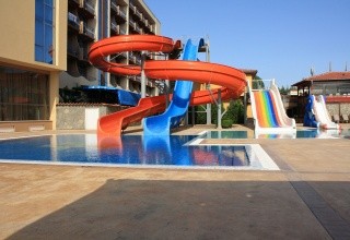 Tiara Beach