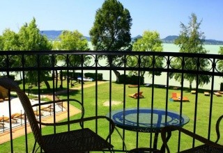 Dam Hotel