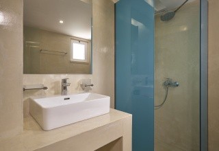 Koukounaria & Suites