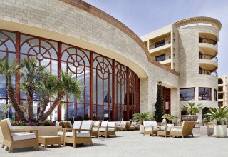 Mövenpick Resort & Marine Spa