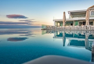Alexandra Beach Resort & Spa