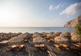 Kamari Beach