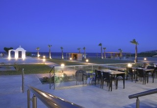 Evita Bay