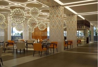 Royal M by Gewan