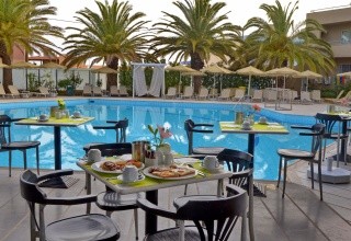 Minos Hotel