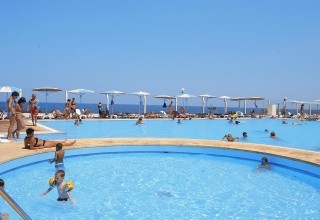 El Mouradi Club Selima