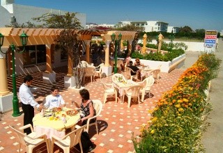 Houda Yasmine Hammamet